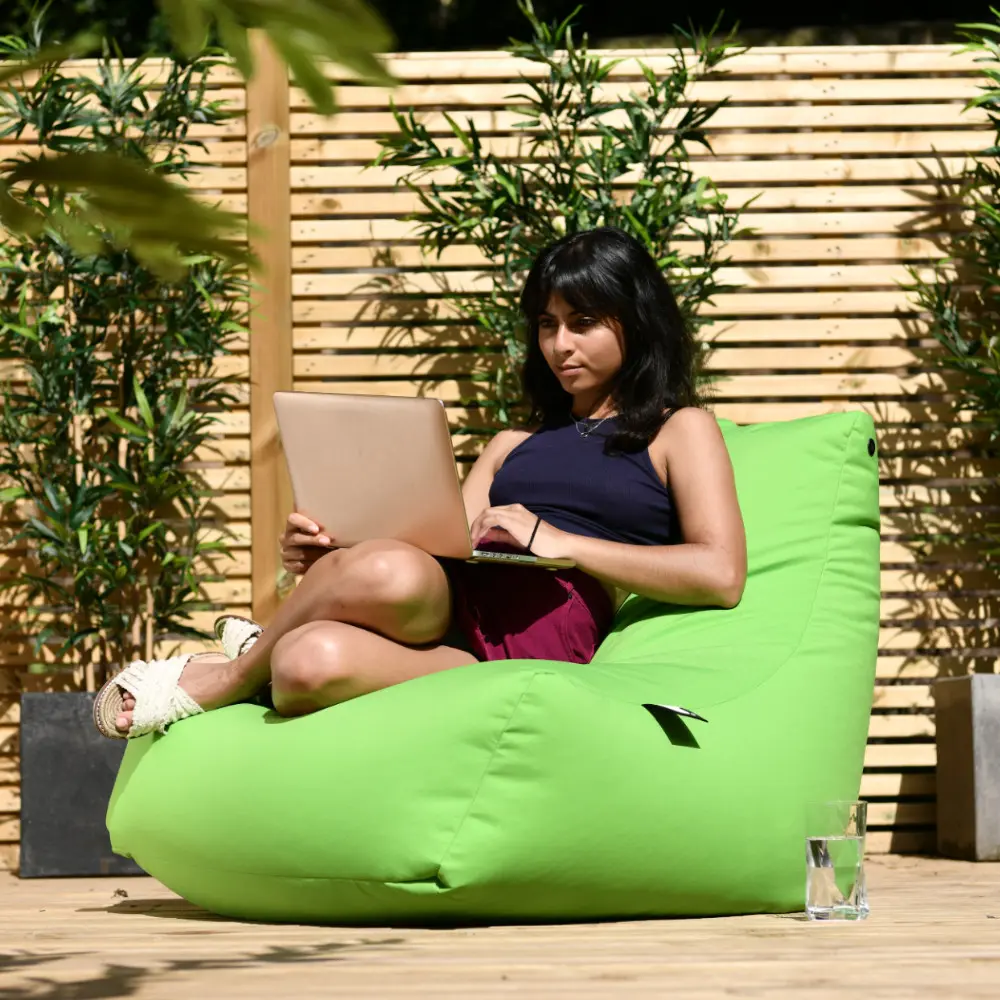 extreme-lounging-outdoor-lime-mood2_jf10-9o.webp