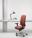 BUREAUSTOEL PIERRE