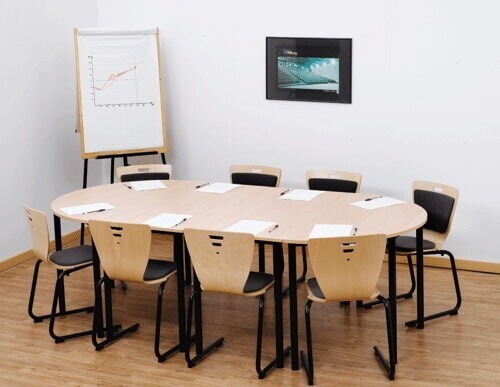 OVALE TAFEL BERMUDA P 