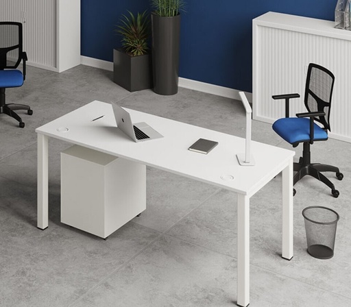 BUREAU ARIEL-RECHT - MET KABELGELEIDERS