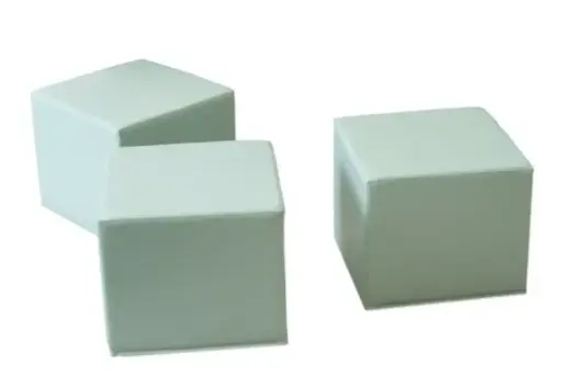 [NS3440] SET VAN 3 POEFS voor BLIB